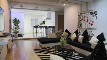 Business Suite | Living area