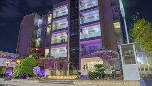 Mặt tiền nơi lưu trú