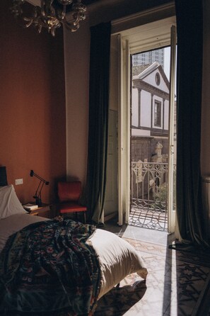 Unclassified image, 2 of 25, button - CASA FANZAGO (Napoli)