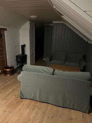 Unclassified image, 3 of 16, button - Fengselet Gjestegård (Innlandet)