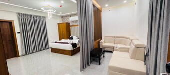 SS Grand Luxury Hotel-Ananthapuramu