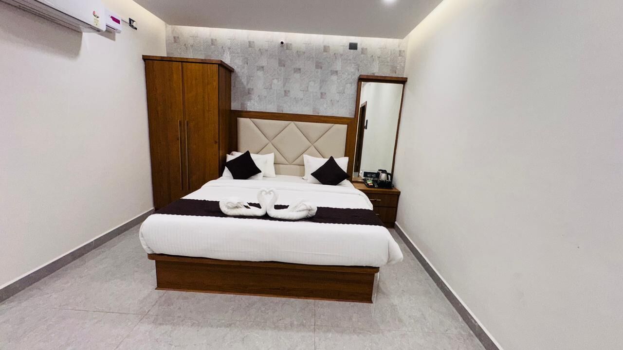 Deluxe-Doppelzimmer, Balkon, Stadtblick