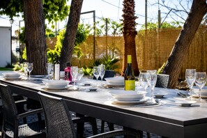 Outdoor dining - Apartment 3 Almayate Beach (Almayate Bajo)