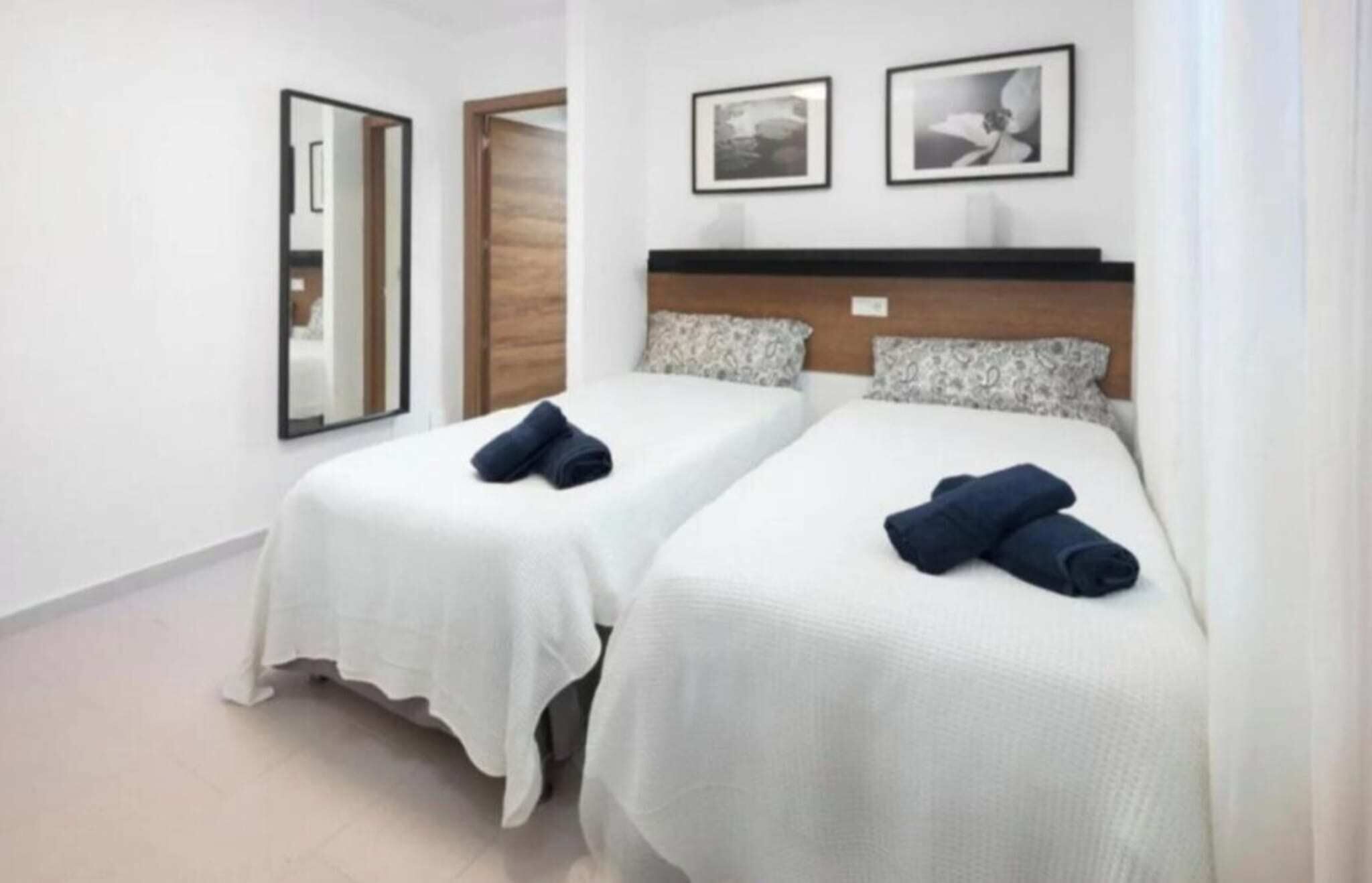 1 bedroom, in-room safe, iron/ironing board, travel cot