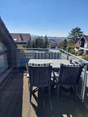 Outdoor dining - Steinenberg vacation apartment (Nürtingen)