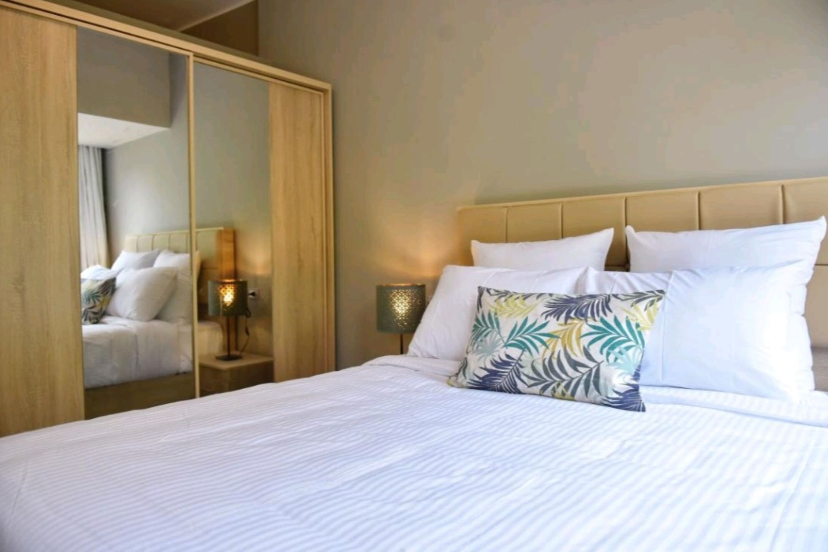 Studio Deluxe | Truy cập Internet không dây miễn phí 