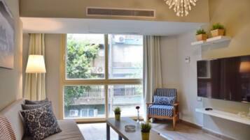 Perusstudio, 1 suuri parisänky | Oleskelualue