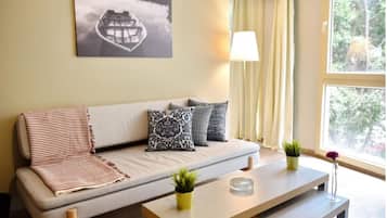 Perusstudio, 1 suuri parisänky | Oleskelualue