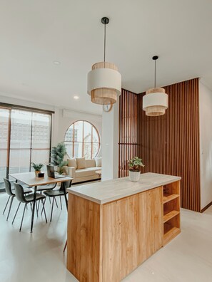 Family Villa, Balcony, Pool View | Dining room - The Maru House Seminyak (Seminyak)