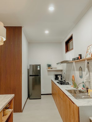 Family Villa, Balcony, Pool View | Private kitchen - The Maru House Seminyak (Seminyak)