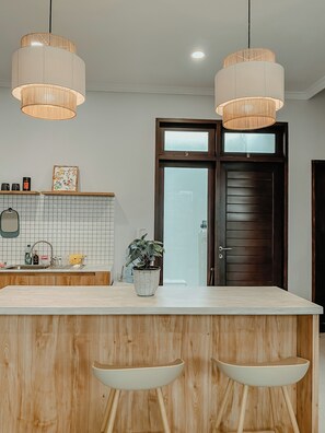 Family Villa, Balcony, Pool View | Private kitchen - The Maru House Seminyak (Seminyak)