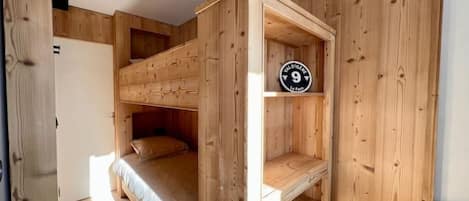 床单、轮椅无障碍