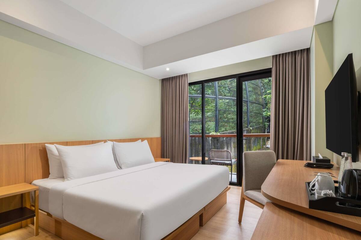 Habitación clásica, 1 cama doble, balcón (Aviary View)