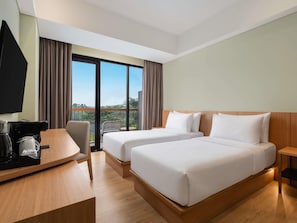 Privilege, Room, 2 Single Beds, Balcony, Pool View - Mercure Cibadak Sukabumi Resort (Nagrak)
