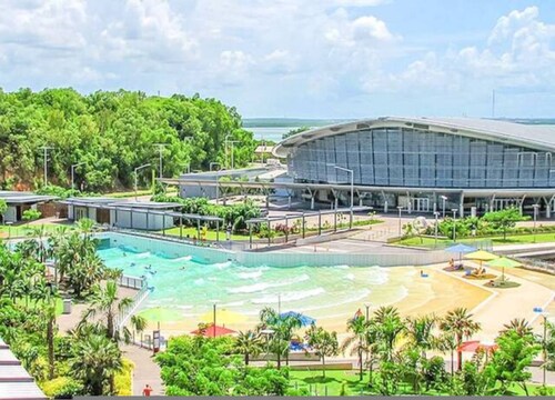 Zen in the Tropics Fenced Yard - Balcony - Desk