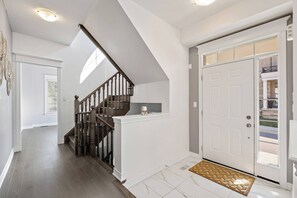 House, 3 Bedrooms, Balcony, City View | Interior - Modern House Steps From Dining, Shopping & Lakes (Aurora)