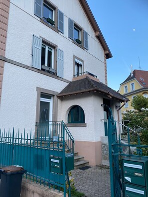 Nicht klassifiziertes Bild, 2 von 11, Schaltfläche