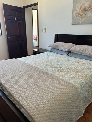 3 habitaciones, wifi gratis, ropa de cama y acceso para silla de ruedas 