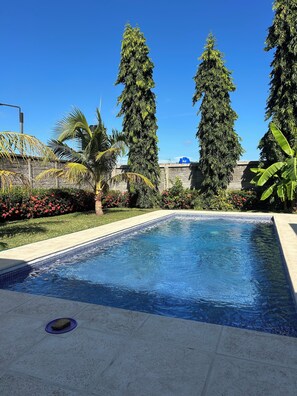 Outdoor pool - Charming standalone villa nestled in a secure gated residencial (San del Sur)