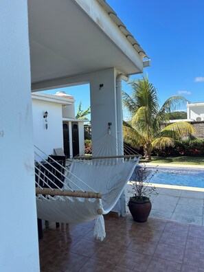 Terrace/patio - Charming standalone villa nestled in a secure gated residencial (San del Sur)