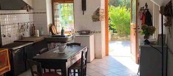 Envie, authentic Monte Bracco Rural House: 2400sqm Park between Saluzzo and Langhe