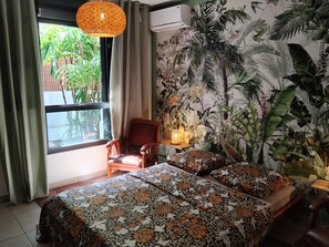 1 bedroom, iron/ironing board, WiFi, bed sheets - Vacation apartment with terrace and small garden (St. Leu)