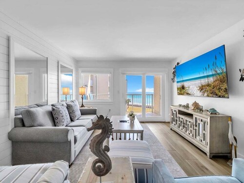 511- Gulf-Front Destin🌊 Free Bch Svc✨Newly Remodeled/New to Rental Program!