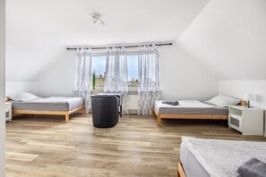 2 bedrooms, WiFi, bed sheets - Apartment 'Ferienwohnung Krautsand' with Shared Garden and Wi-Fi (Drochtersen)