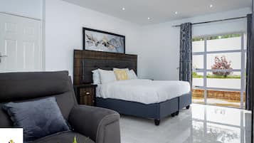 Presidential Double Room, Garden View | Free WiFi