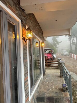 Luokittelematon kuva, 2 kautta 38, painike