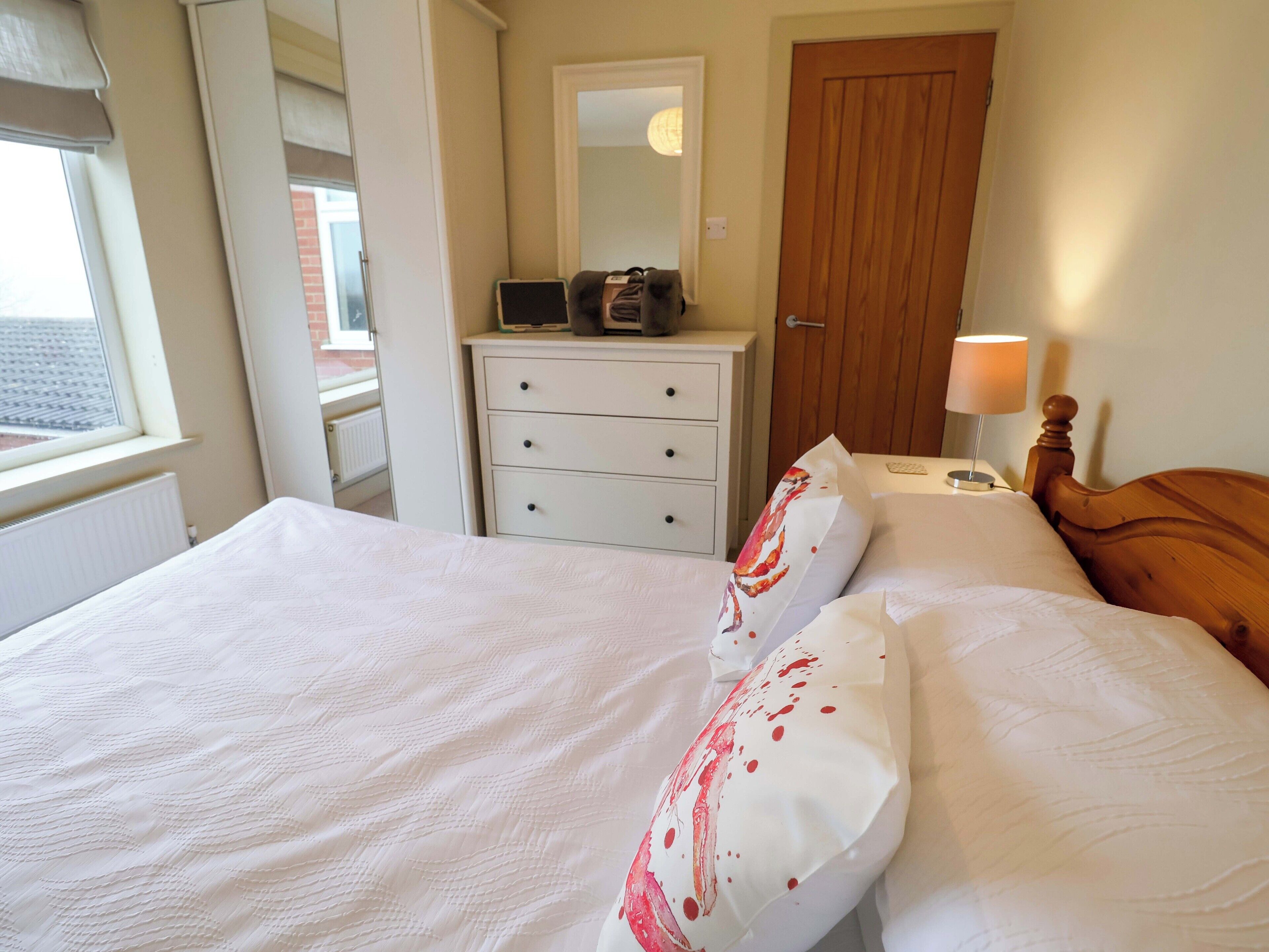 5 bedrooms, individually decorated, individually furnished, free WiFi