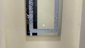 Suite, City View | Bathroom