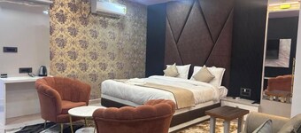 拉什米格蘭德酒店  