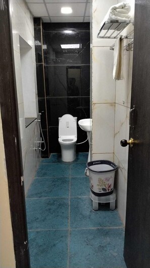 Suite, Stadtblick | Badezimmer