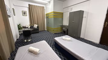 Individually furnished, desk, laptop workspace, free WiFi