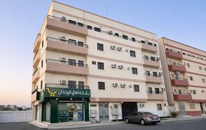 Front of property - Anbriya Furnished Apartments (Madinah)