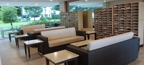 Lobby - Lovers' Cozy Stay w/ Netflix Near Mall & Airport (Parañaque)