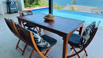 House, 3 Bedrooms, Accessible, Smoking | Outdoor dining