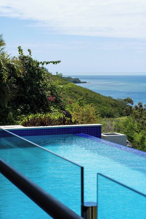 Pool - Totoka Vuvale The Top Rated Luxury Villa in Fiji (Rakiraki)