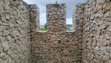 House, 3 Bedrooms, Accessible, Smoking | Property grounds