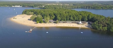 Vlak bij het strand