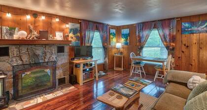 Pet Friendly Lakefront Cabin