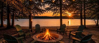 Renovated Pet-Friendly Cabin | Firepit + Kayaks