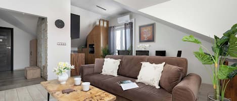 TV, offices