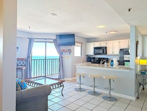 Fridge, microwave, dishwasher, coffee/tea maker - Myrtle Beach Resort RT1915 (Myrtle Beach)
