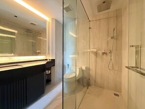 Room, 1 Bedroom, Accessible, Smoking | Bathroom - Room-luxury Condo, Chaing Mai Night Baza (Chiang Mai)