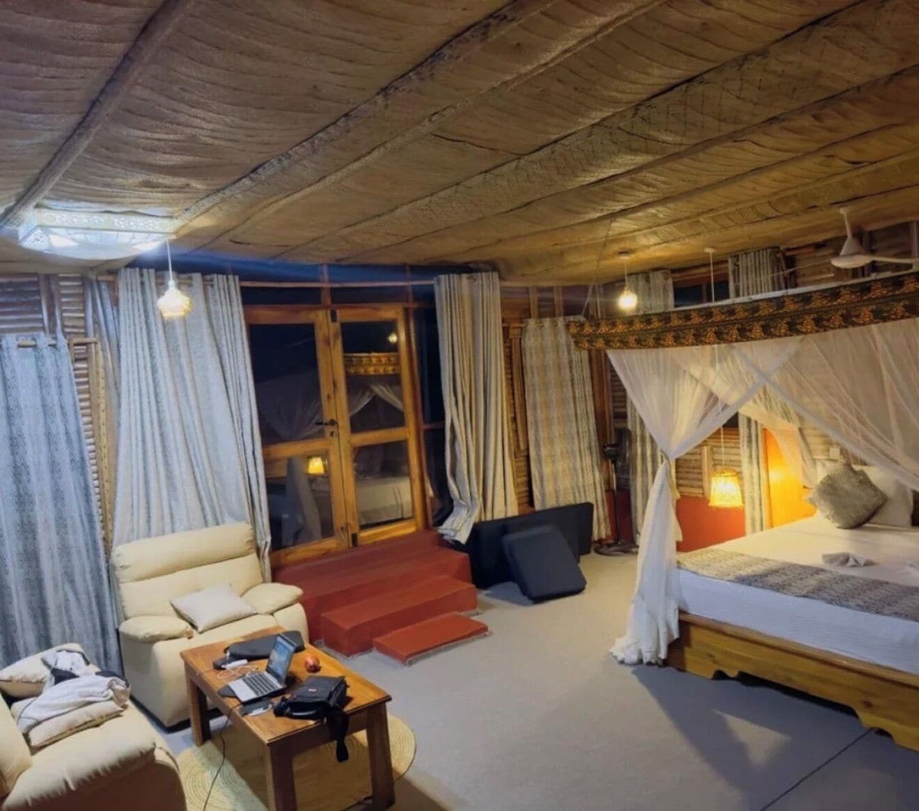 Deluxe Double Room, Balcony, Sea View | Desk, free WiFi