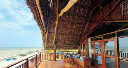 MAISARA MAFIA BEACH LODGE