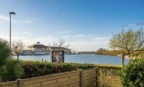 Photo non classée, 2 sur 15, bouton