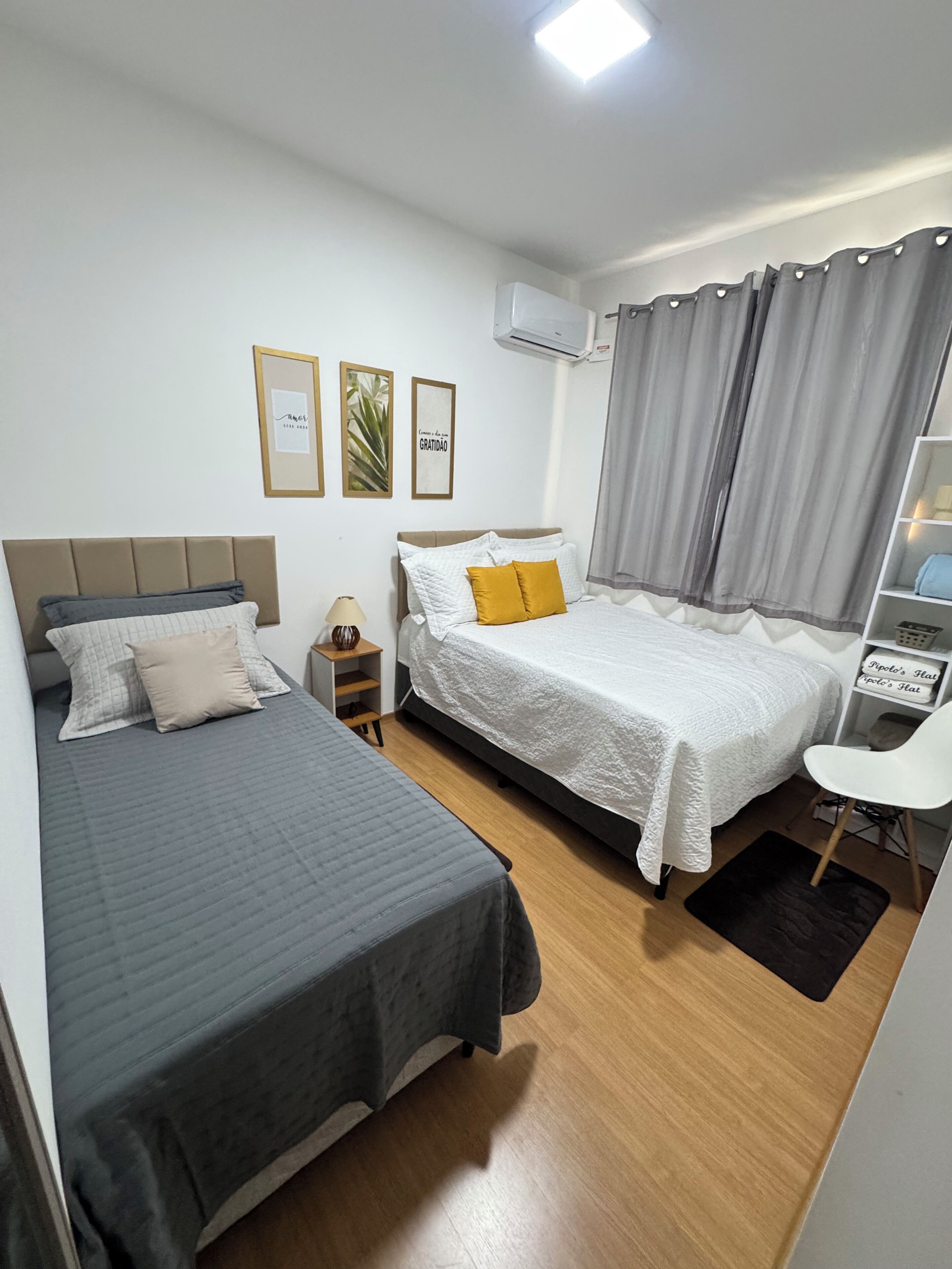 Blackout curtains, free WiFi